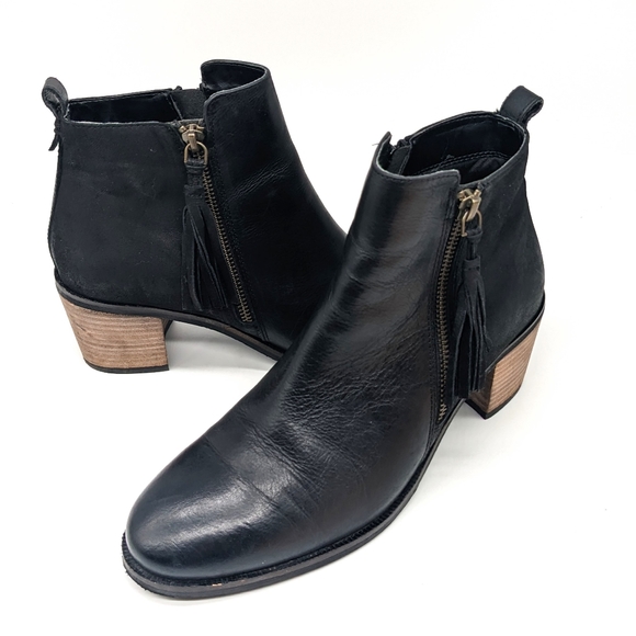 Crevo Autumn Black Leather Ankle Boots With Tassel Zipper Women's Size 8.5 - Picture 1 of 7